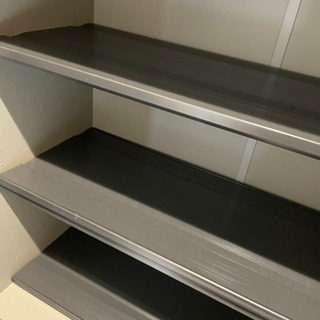 ほぼ新品！　傷なし！　収納棚　下駄箱　食品庫　棚　写真追加しました！の画像