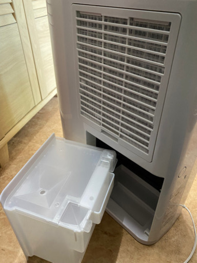コロナ CD-S6320-W 衣類乾燥除湿機 コンプレッサー式 2018年製　リサイクルショップ宮崎屋21.6.20