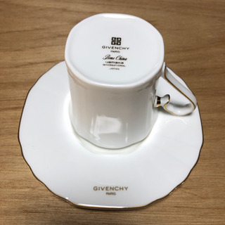 カップ　ジバンシー　GIVENCHY コーヒー の画像