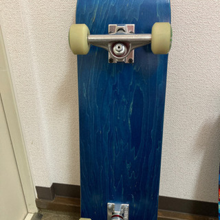 スケボー  2500円