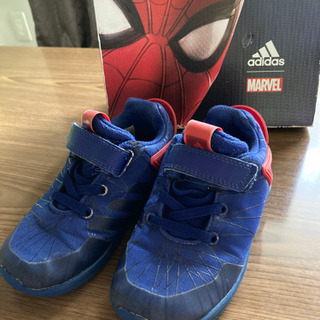 adidasスパイダーマン靴　15cmの画像