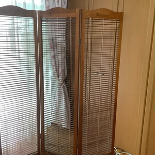 木製パーティションの画像