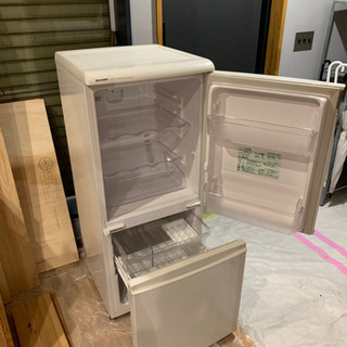 冷蔵庫（埼玉草加，引取限定）