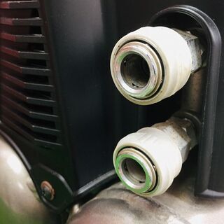 HiKOKI EC1245H エアコンプレッサー【リライズ野田愛宕店】【店頭取引限定】【中古】管理番号：ITC7GRHLDIDKの画像