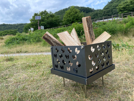 【Wu FIRE】オリジナルHIPHOP焚き火台　キャンプ　黒革鉄製　受注生産