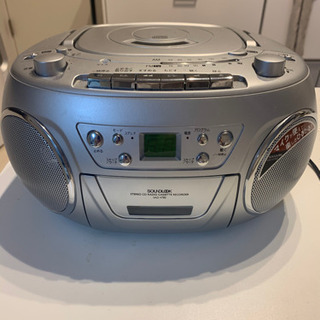 美品ラジカセ　カラオケ　電池で外でも使えます