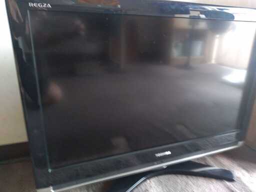 TOSHIBA REGZA 32C7000 東芝32型液晶テレビ（中古）