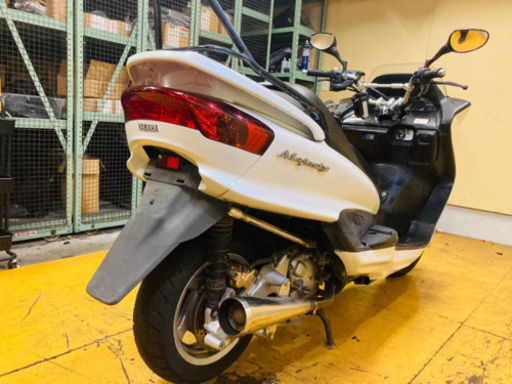 SG03J YAMAHA マジェスティ
