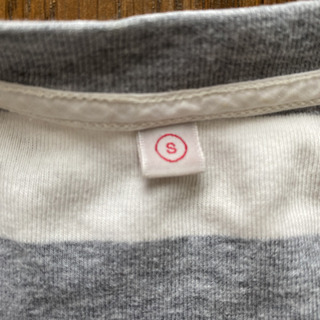 ユニクロボーダーシャツの画像