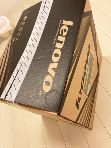 【新品未使用】lenovoパソコンHDD1テラ モニター/キーボード付き