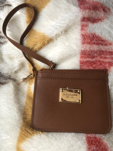 マイケルコース パスケース MICHAEL KORS（マイケルコース） パスケース EMPIRE ハーフジップ 