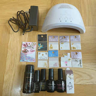 UVライト パーツのおまけ付き ジェルネイルキット