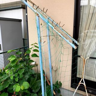 布団干し　物干し台　（２つ一緒でお願いします）錆がありますが、ま...