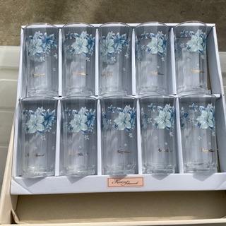 早い物勝ち❗️差し上げます。新品グラスセット❗️