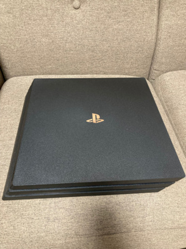 ps4 pro CUH-7100B 1TB