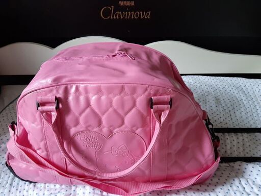 新品　難あり　ハローキティ　ボストン　キャリーバッグ