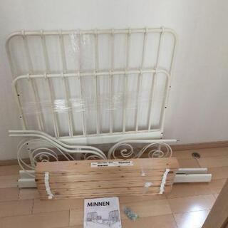 IKEA　MINNEN　伸縮式ベッド　2013年購入(難あり)☆6月中に引取に来られる方の画像