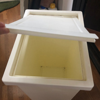 IKEA ゴミ箱の画像