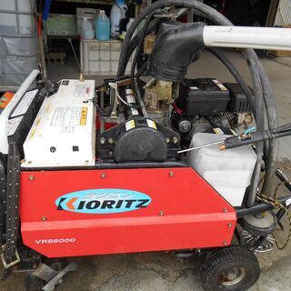 自走式リモコン消毒機　共立ラジコン動噴　VRS6000 -8の画像