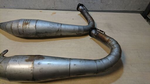 ヤマハ　Ｒ１－Ｚ用社外チャンバー　　ＴＺＲ・ＴＤＲ・ＲＺ・ＴＺ・ＤＴ・ＳＤＲ・ＹＺ・ＲＧＶ・ＮＳＲ