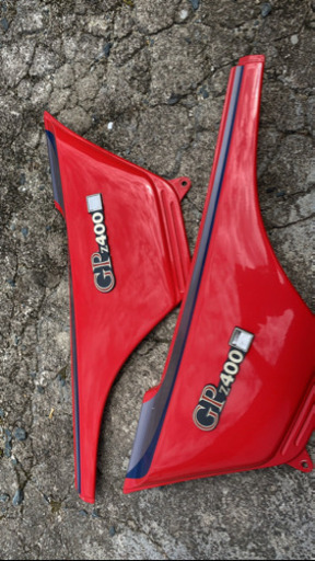 z400gpサイドカバー　gpz ゼファー400  カワサキ