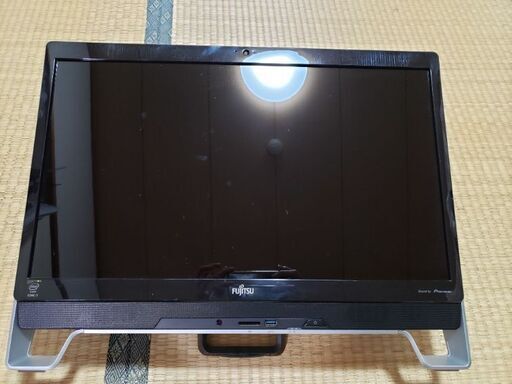 パソコン　富士通FMVF77UDB (ジャンク)
