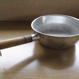 古い鍋 キャンプなどにも