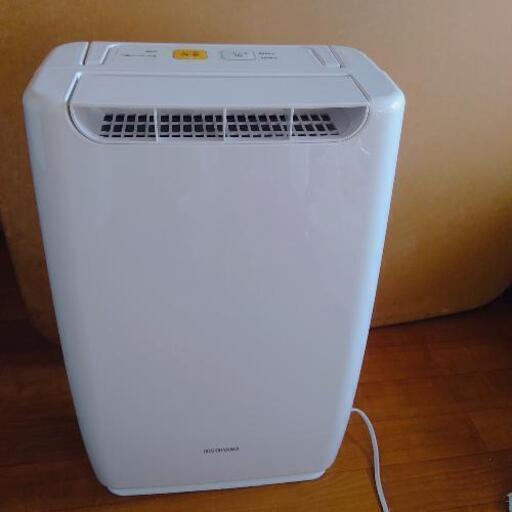 アイリスオーヤマ衣類除湿乾燥機　DDA-20