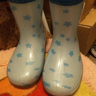 レインブーツ
