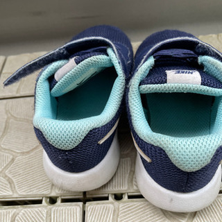 NIKE13センチスニーカーの画像