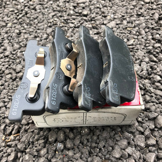 ピットワーク三菱系　Fディスクパット