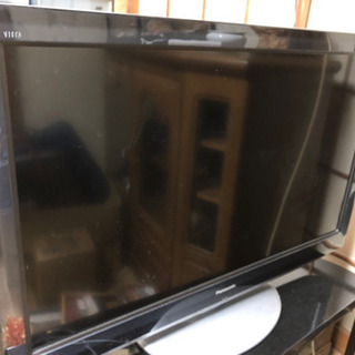 液晶テレビ