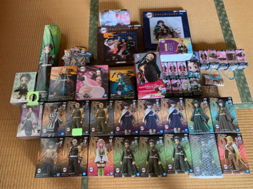 鬼滅の刃 フィギュアいっぱい！