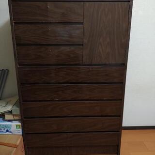 【無料】洋服タンス　小物入れ付き