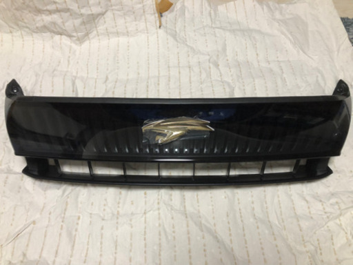 ★新品・未使用★  トヨタ　ハリアー　グリル