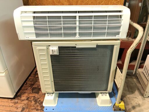 【動作保証60日間あり】HITACHI 2016年 2.2kw 6畳用 ルームエアコン RAS-A22E【管理KR195】