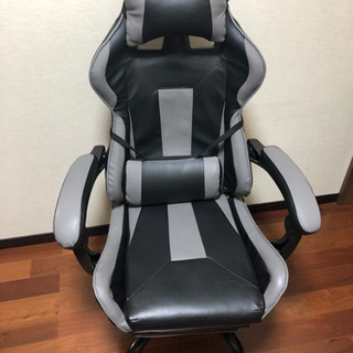 予定者あり　ゲーミングチェア