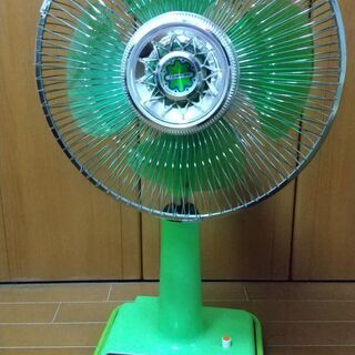 東芝製の古い扇風機