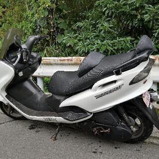 YAMAHAマジェスティ125の画像