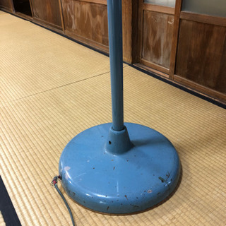 古い扇風機の画像