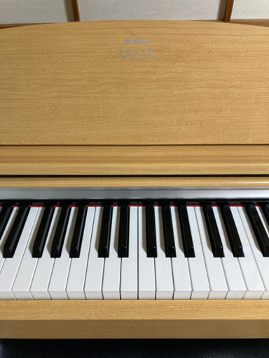 ヤマハ電子ピアノ ARIUS YDP-140C 中古 椅子&メトロノーム付き 2009年製