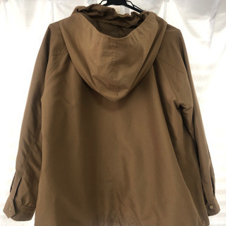 春秋にピッタリな上着の画像