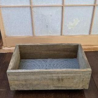 アンティーク風　木箱