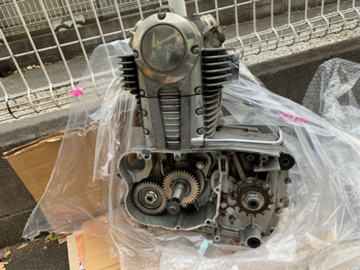 エストレヤRS2001年式エンジン(一部欠品)