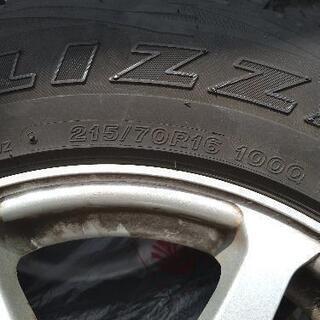 ブリザック　215/70R 16インチ