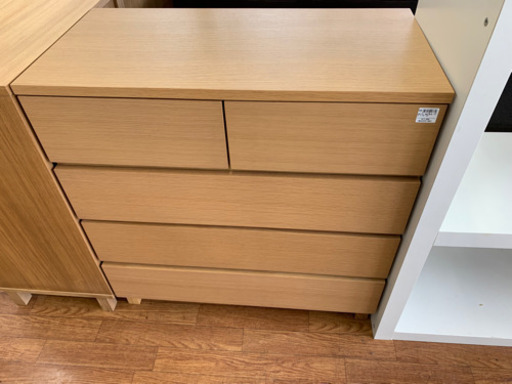 ニトリのキレイめ！4段チェストです！