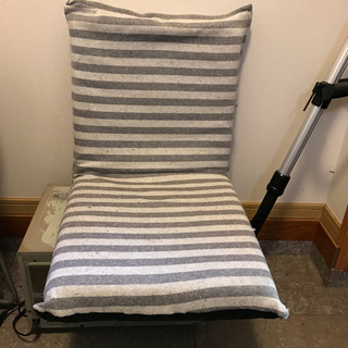 座椅子2つセットの画像