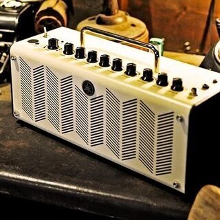 YAMAHA ギターアンプ THR10の画像