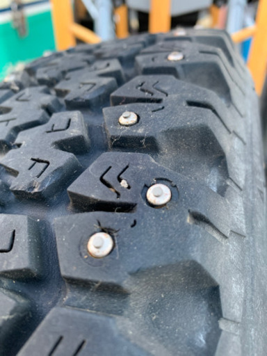 スパイクタイヤ　古い　現状品