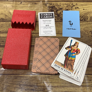 ケース付きタロット占いのカード